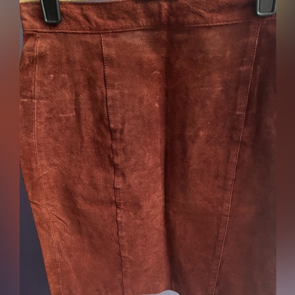 Burgundy classic vintage Suede leather above knee mini skirt sexy 90s  1991 - Picture 3 of 5